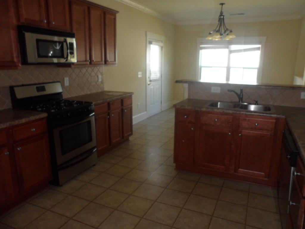 155 Pratt Dr, Covington, GA 30014 photo 3