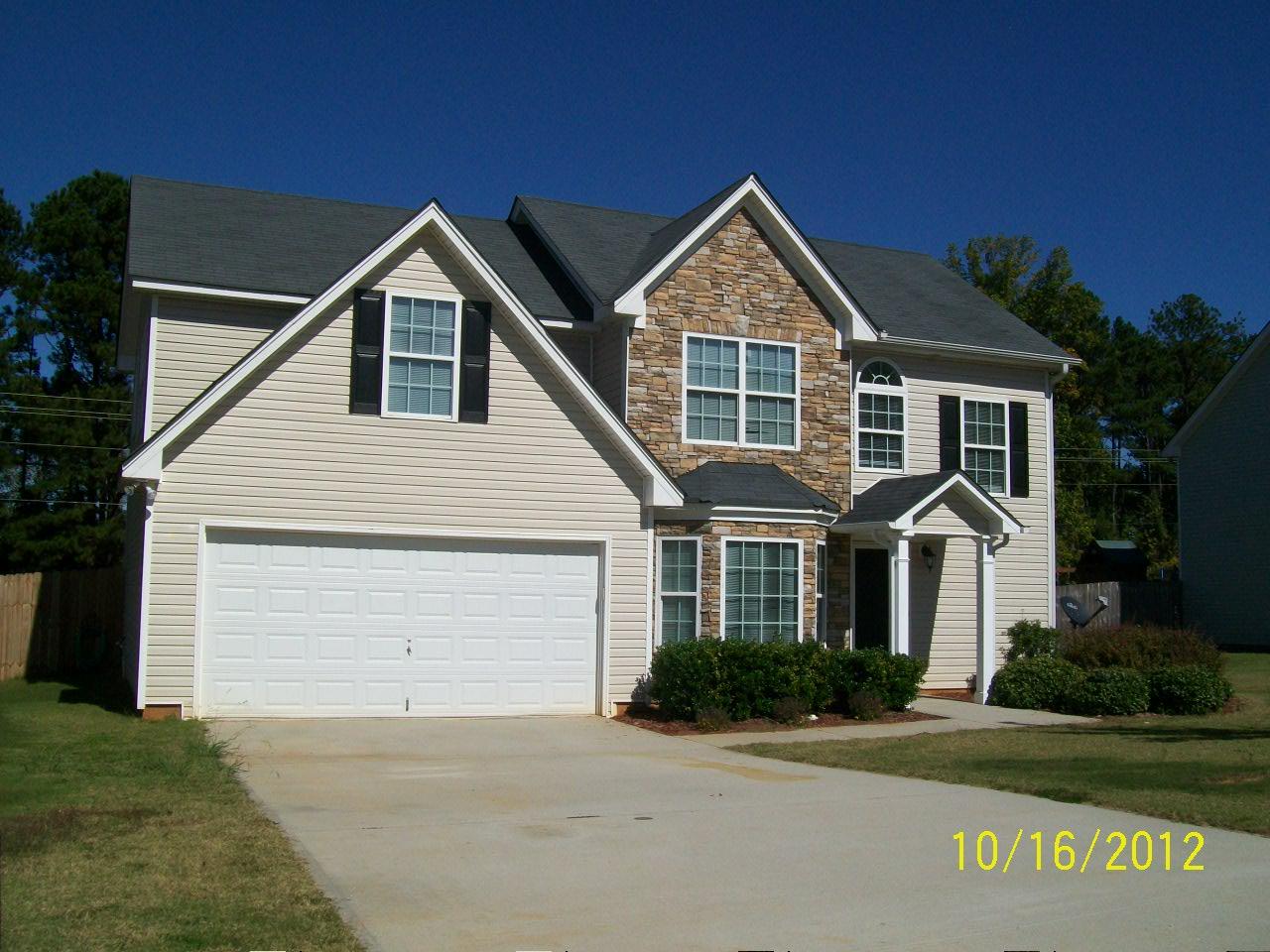 812 Betsy Ross Trl, Hampton, GA 30228 photo 1