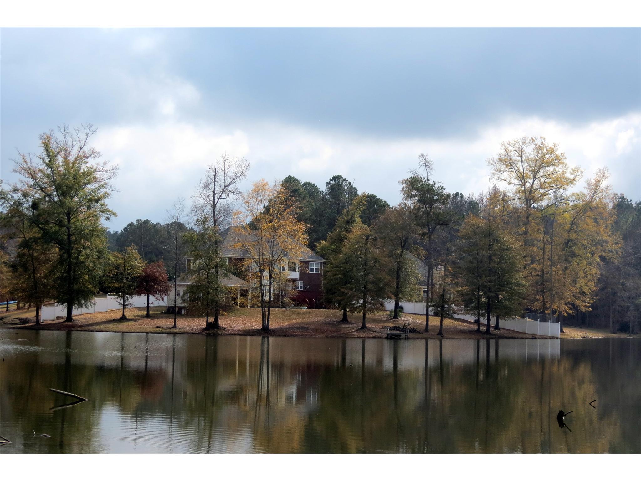 422 Darren Carson Ln, Gray, GA 31032 photo 1
