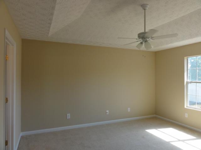 130 Avery Dr, Covington, GA 30016 photo 4