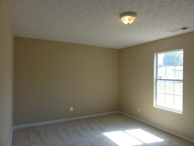 130 Avery Dr, Covington, GA 30016 photo 7