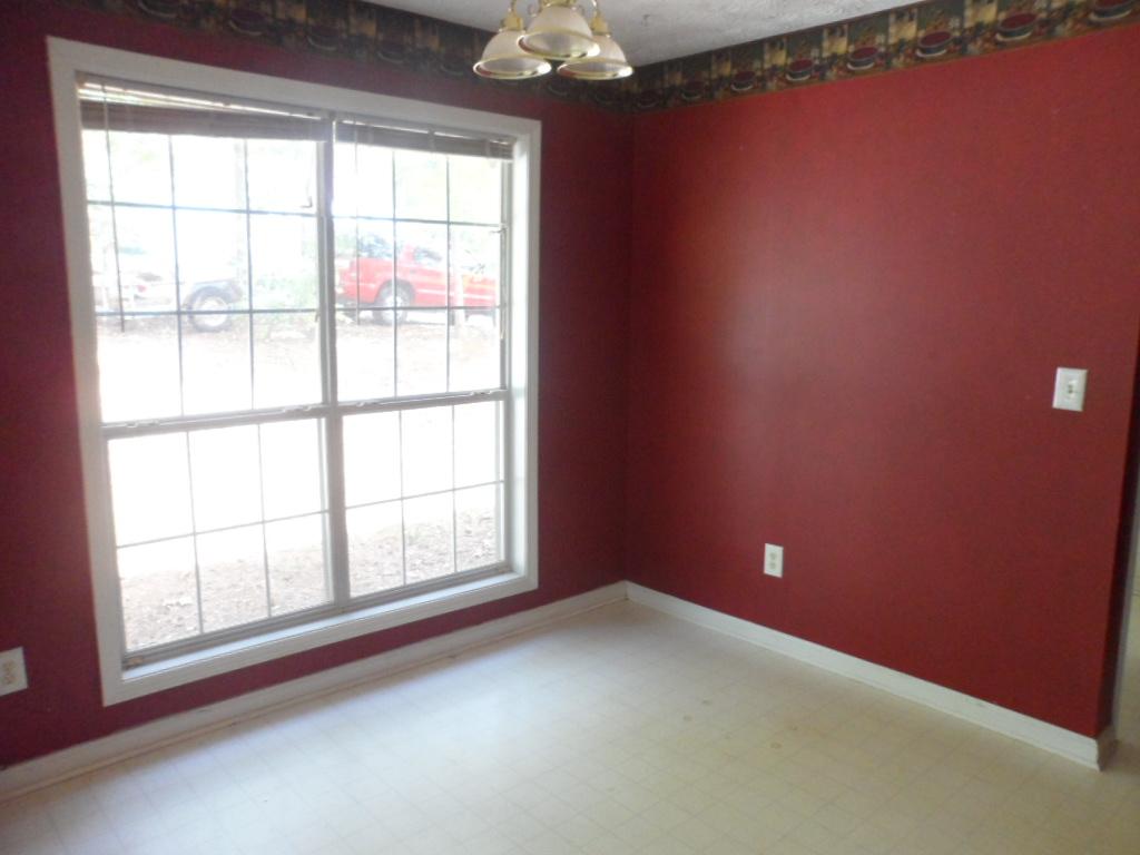 15 Cliff Ct, Covington, GA 30016 photo 4