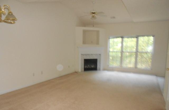 3682 Brookwood Blvd, Rex, GA 30273 photo 3