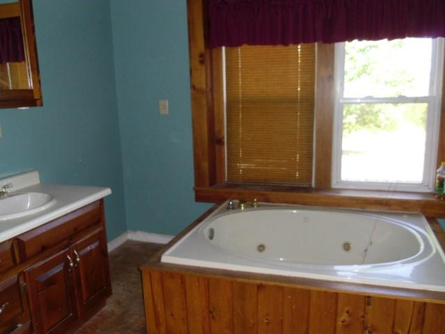 197 Cantrell Ln, Cornelia, GA 30531 photo 6