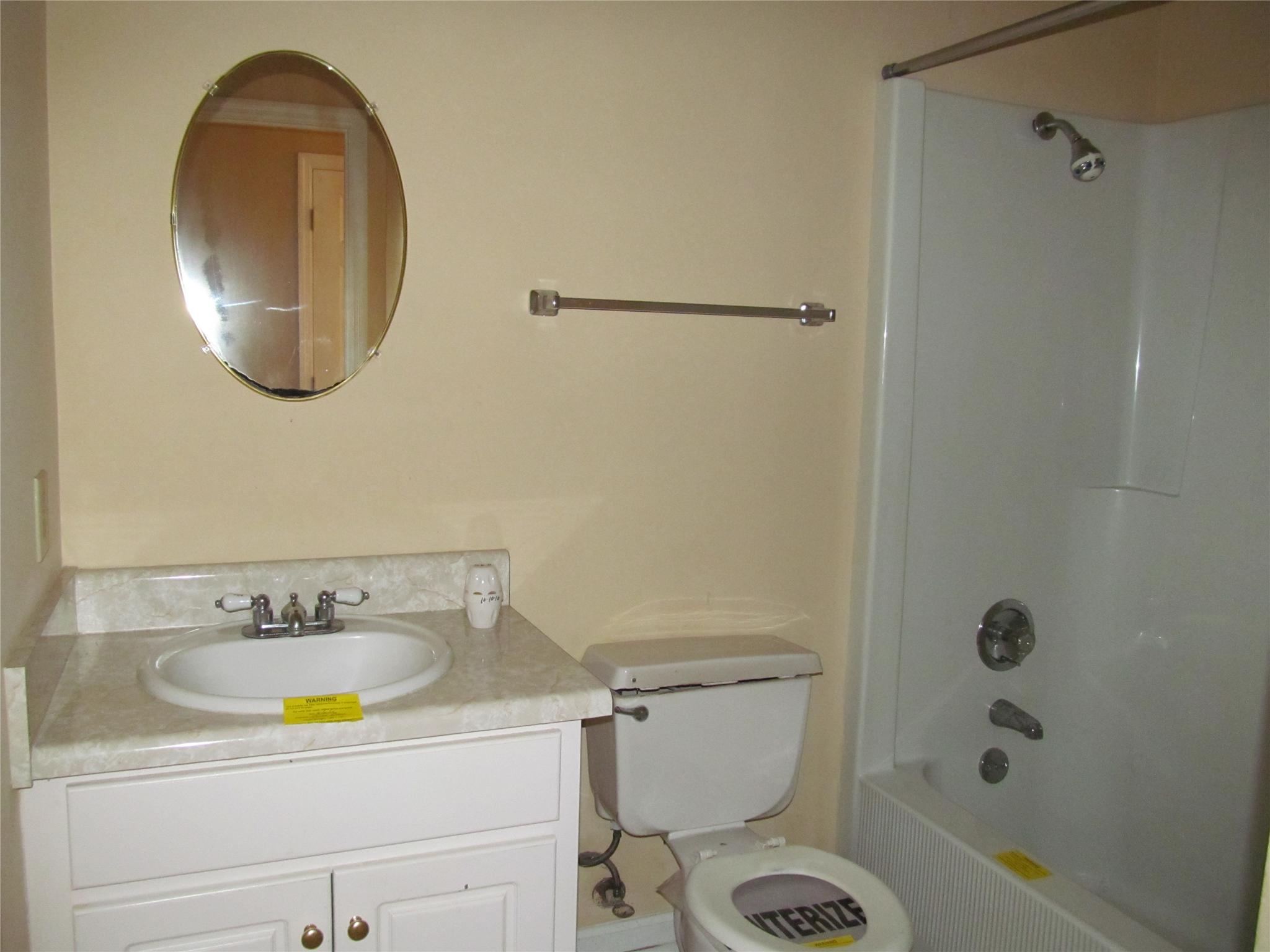 203 W Lakeview Dr, Lagrange, GA 30240 photo 8