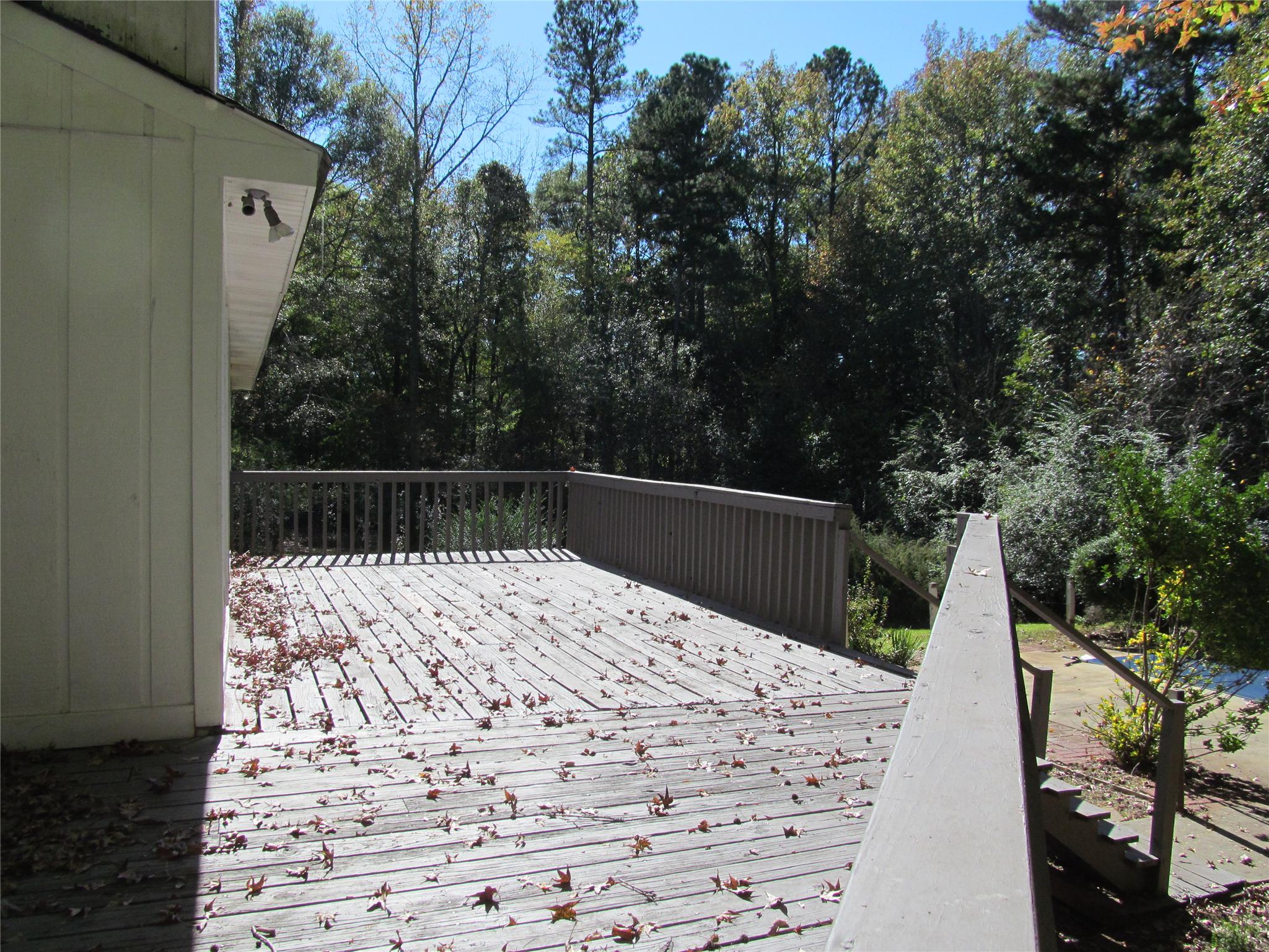 203 W Lakeview Dr, Lagrange, GA 30240 photo 13