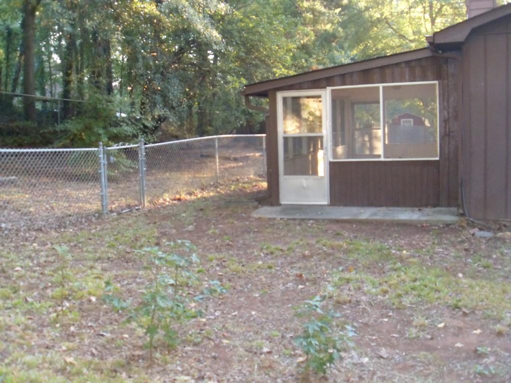 1684 Duffey Dr, Morrow, GA 30260 photo 6