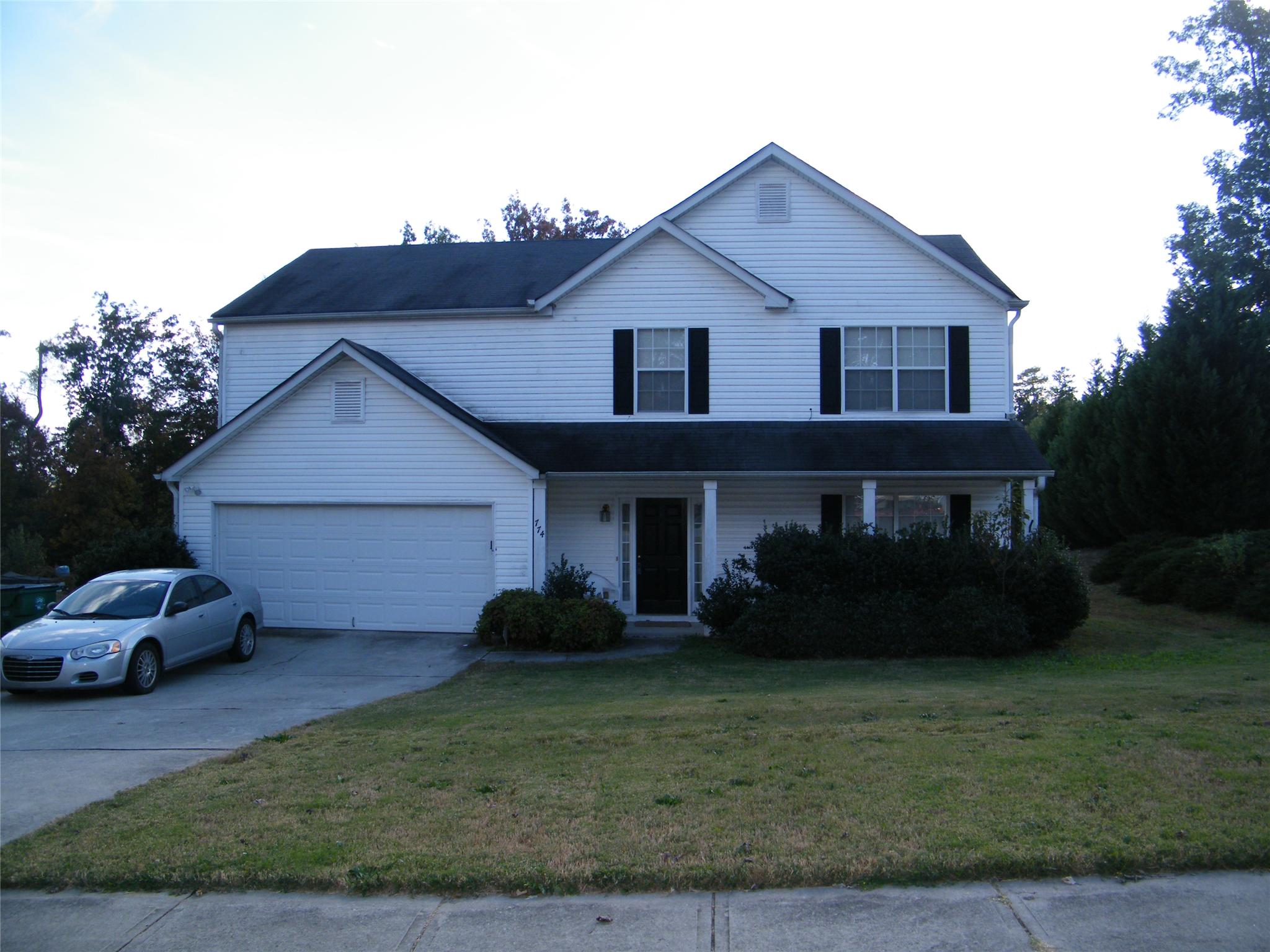 774 Baskins Cir, Winder, GA 30680 photo 2