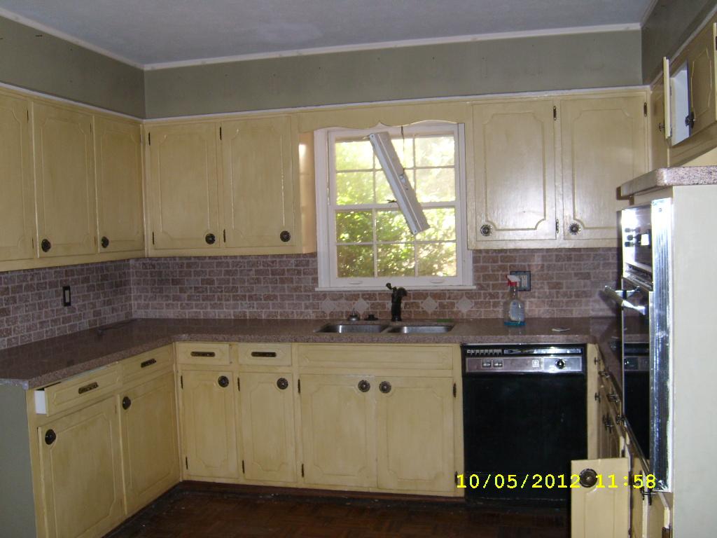 829 Azalea Dr, Lagrange, GA 30240 photo 2