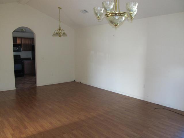 309 Brown St, Uvalda, GA 30473 photo 4