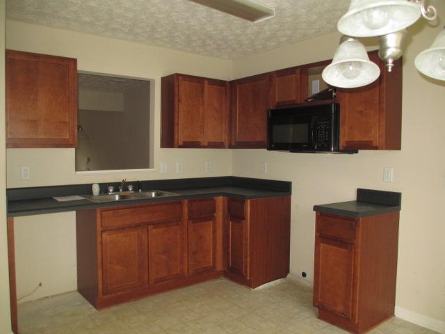 1910 Grove Way, Hampton, GA 30228 photo 2