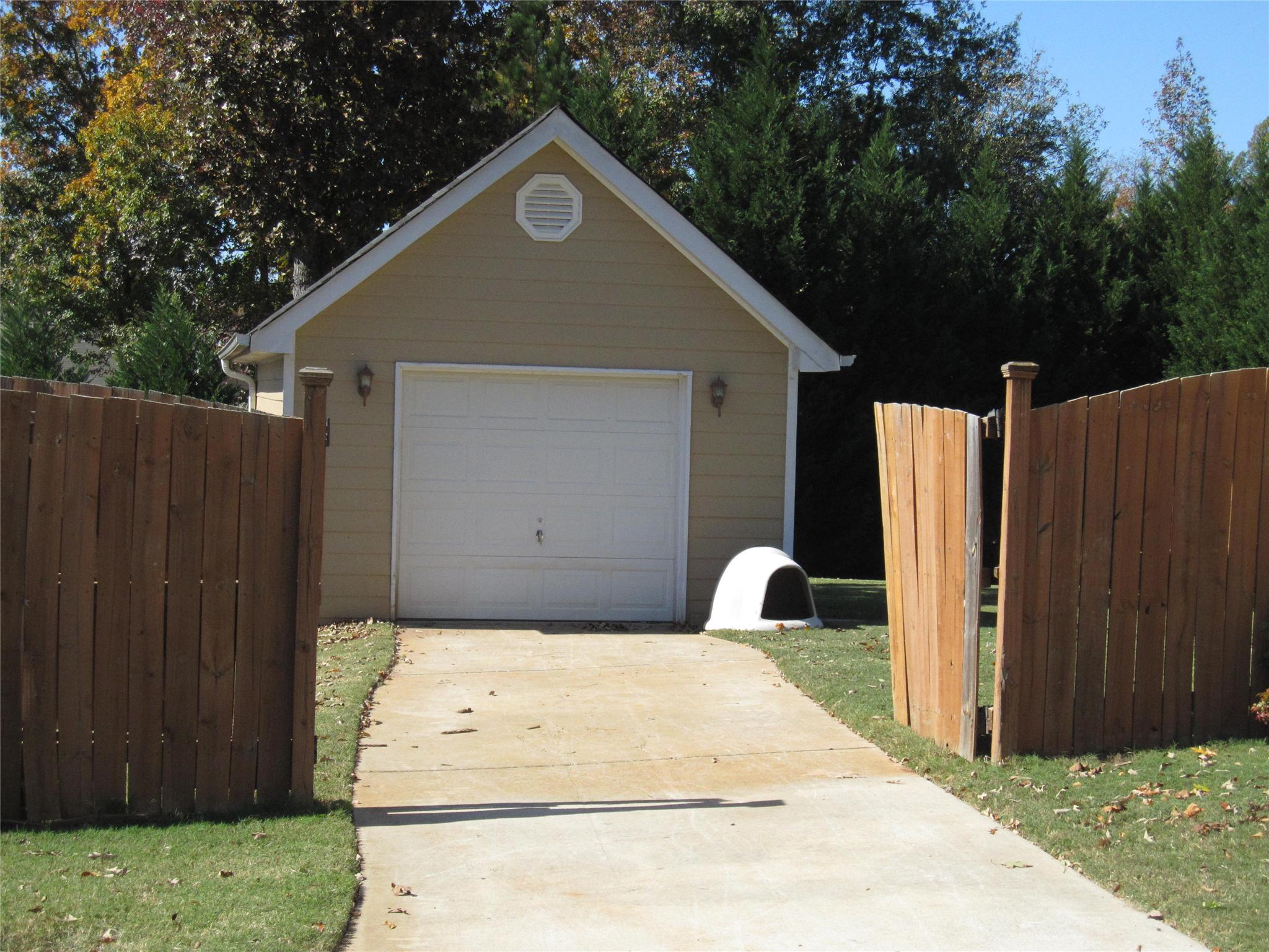 55 Bermuda Way, Covington, GA 30016 photo 2