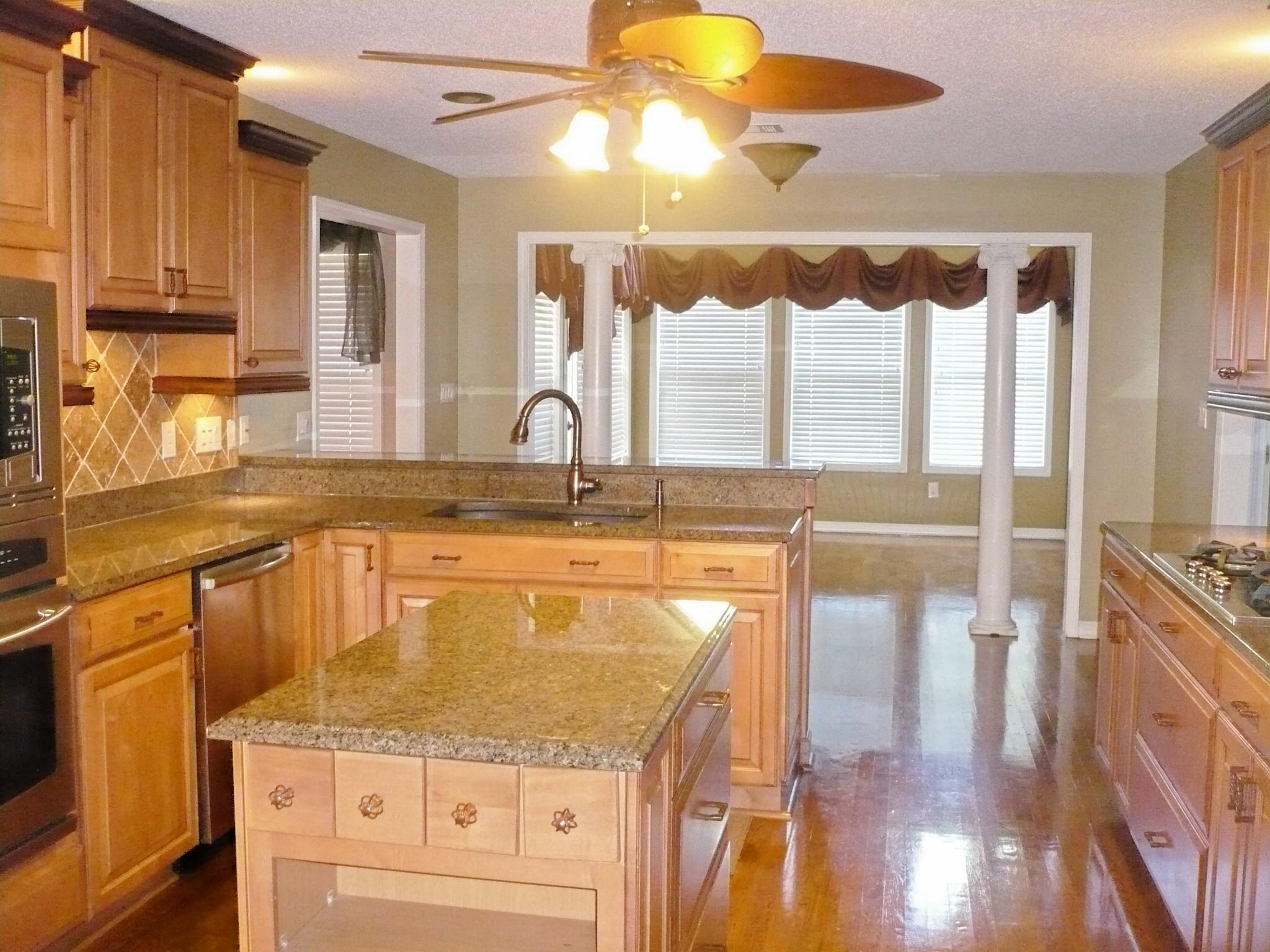 108 Pates Lake Dr, Hampton, GA 30228 photo 8
