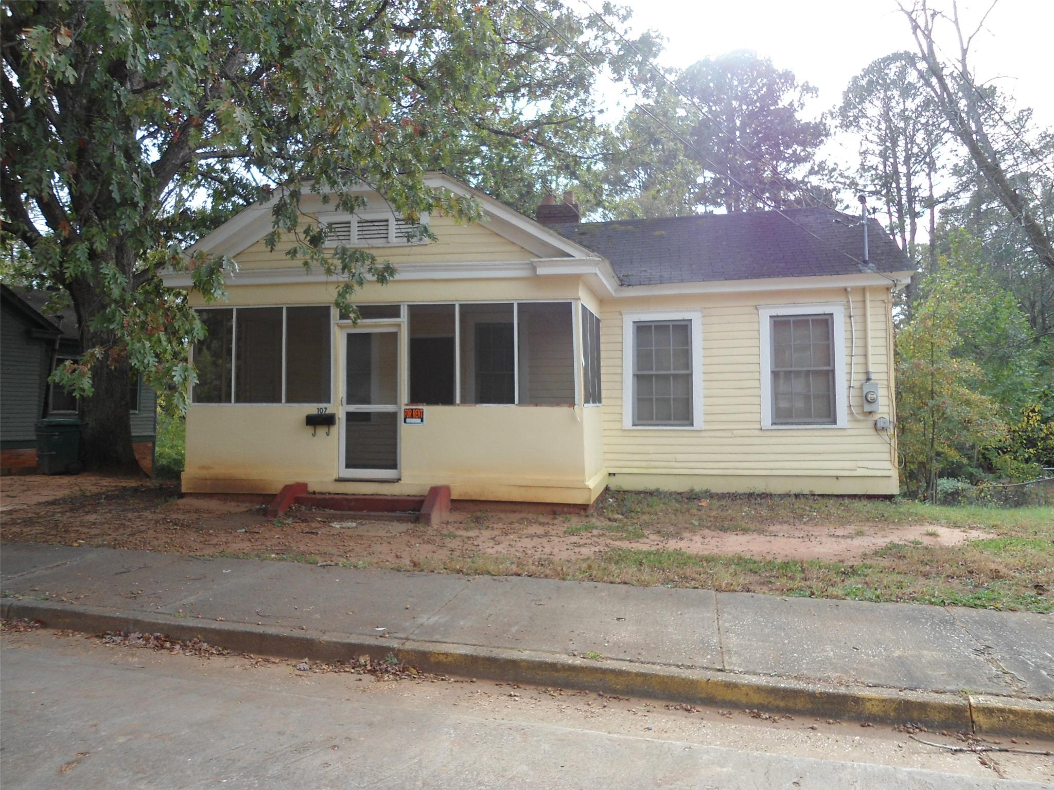 107 G Loop, Thomaston, GA 30286 photo 1