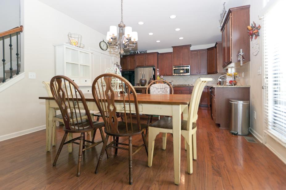 1560 Apollo Dr, Suwanee, GA 30024 photo 3
