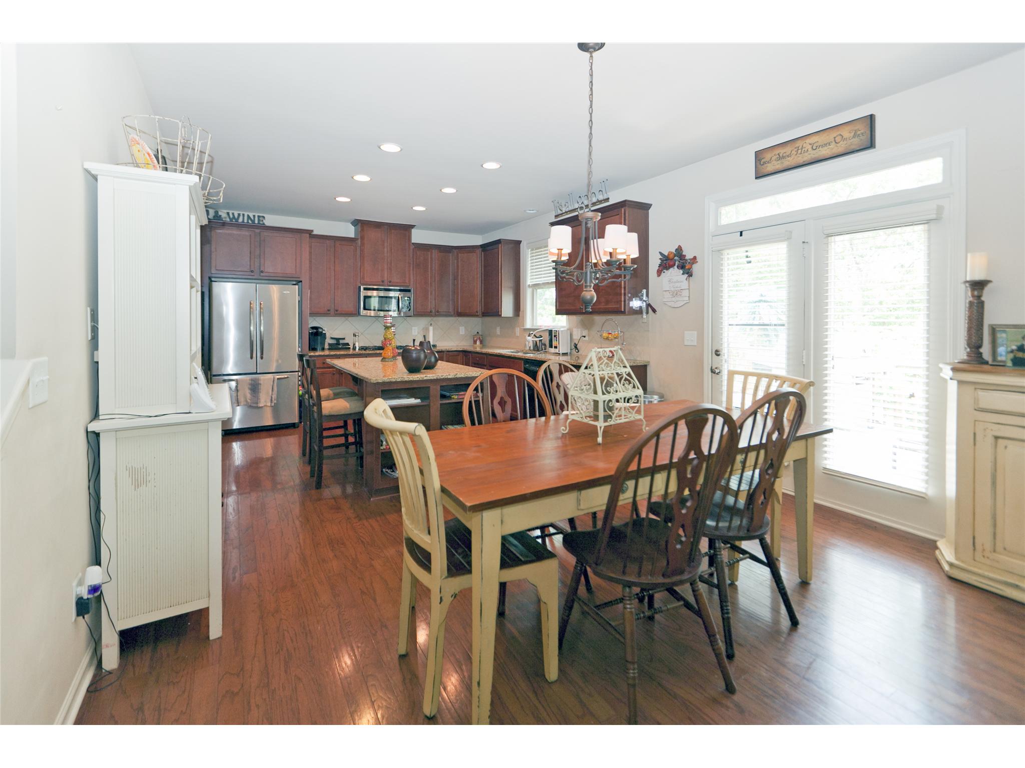 1560 Apollo Dr, Suwanee, GA 30024 photo 6