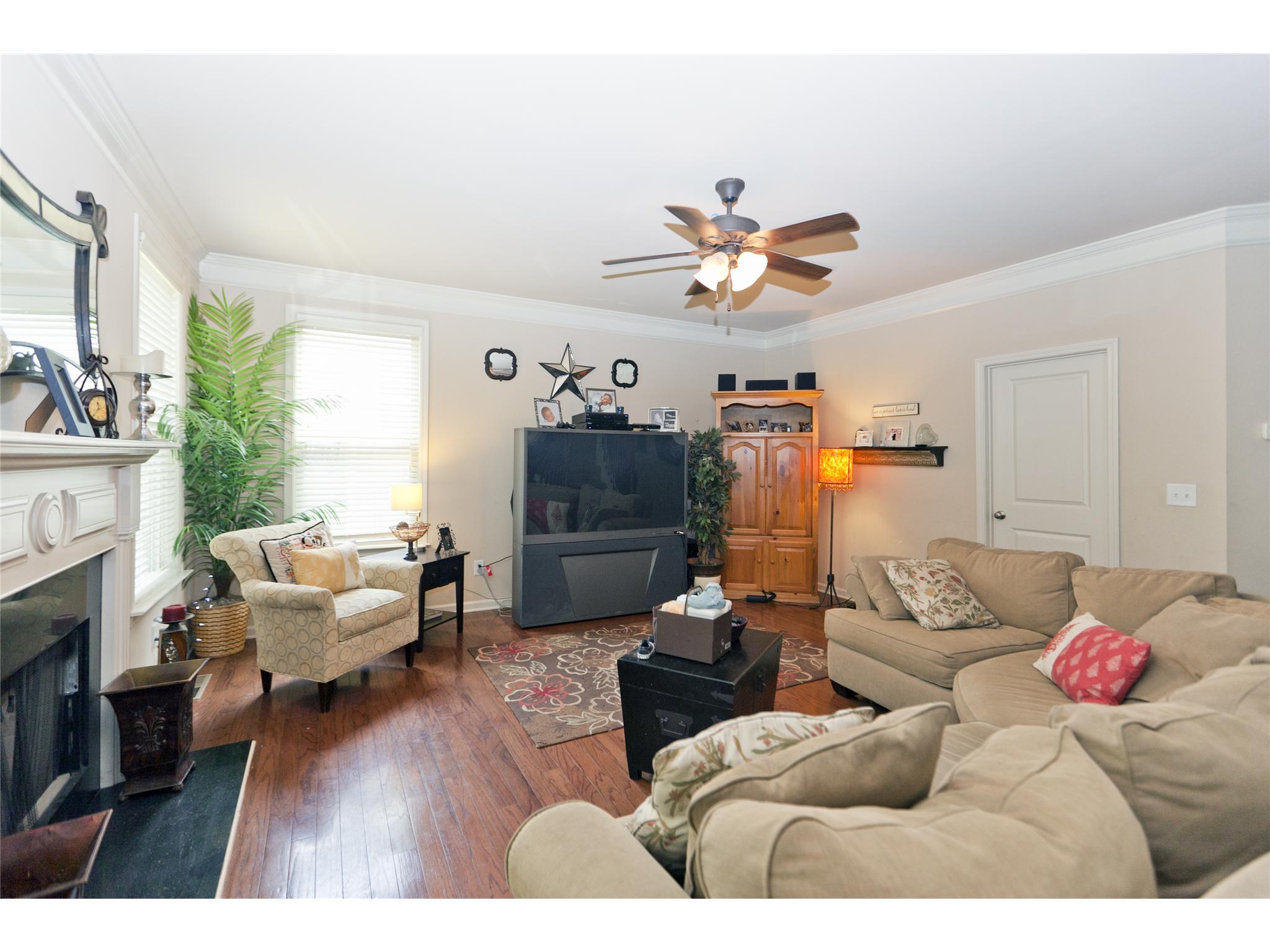 1560 Apollo Dr, Suwanee, GA 30024 photo 4