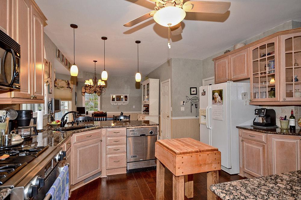 215 Amberton Ct, Duluth, GA 30097 photo 8