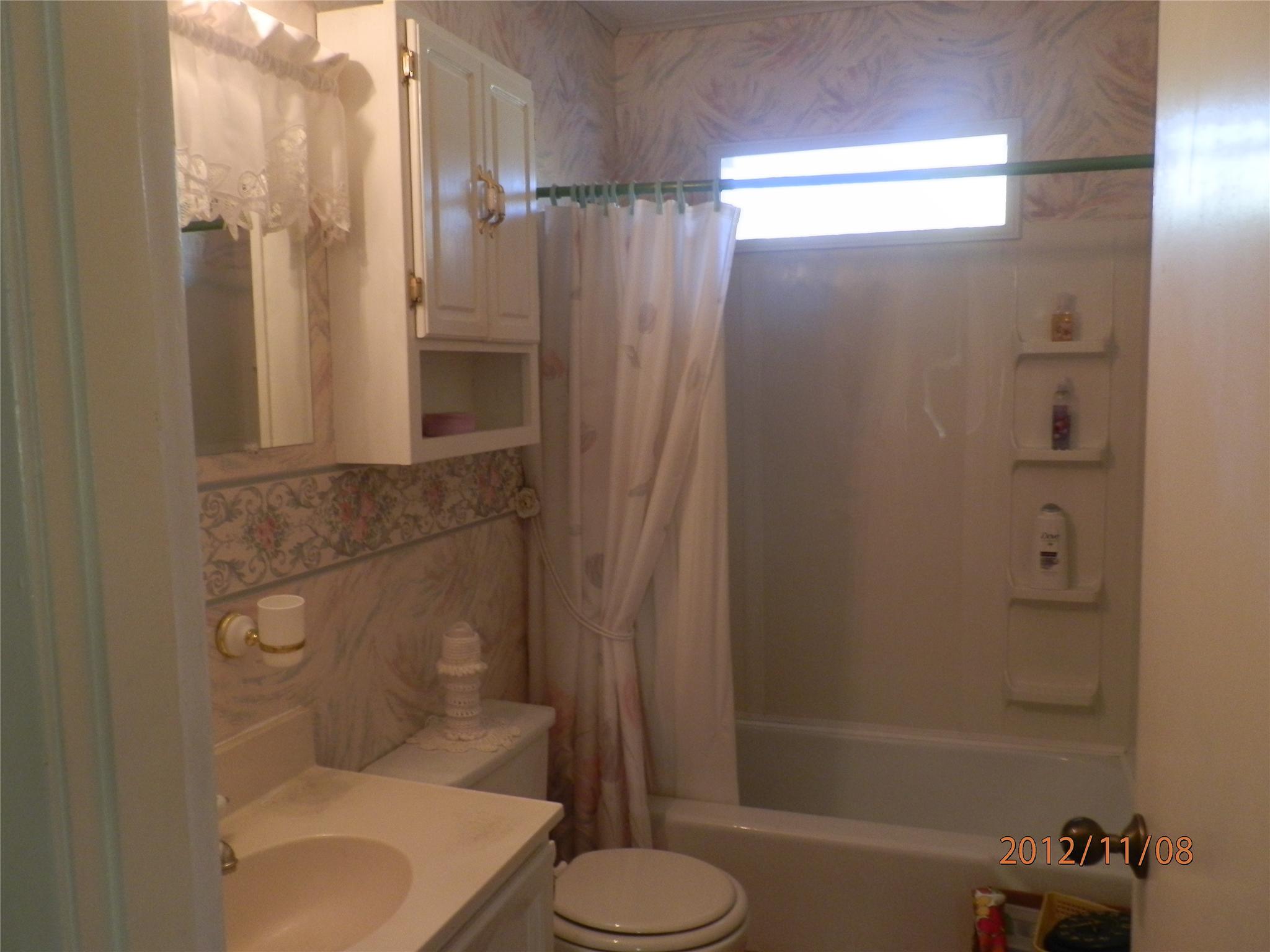 133 Cherry St, Toccoa, GA 30577 photo 6