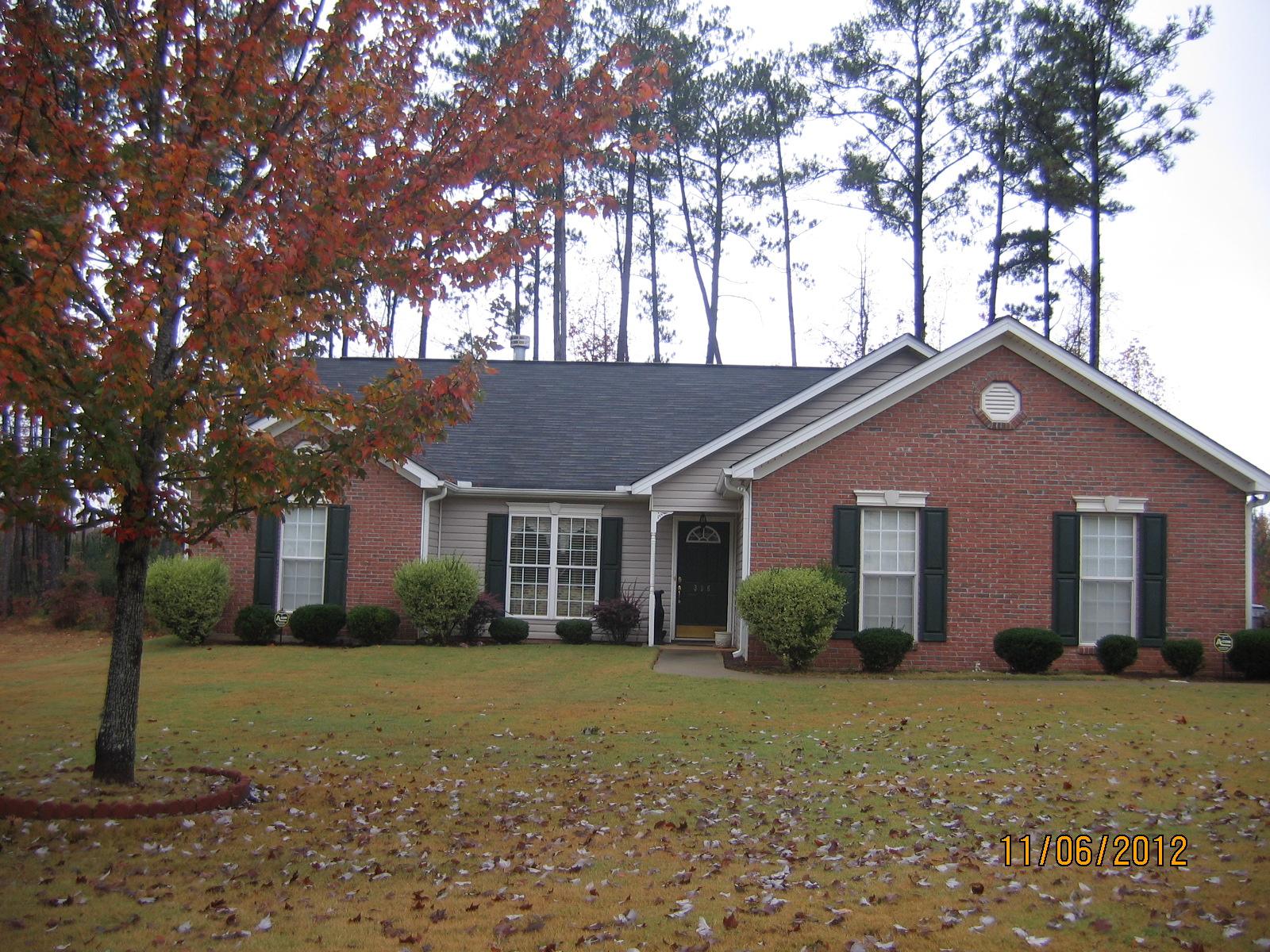 306 Town Center Dr, Lagrange, GA 30240 photo 1