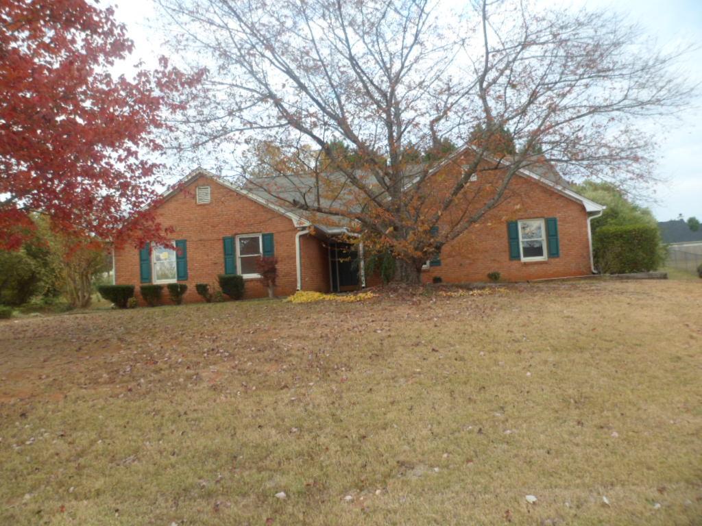 55 Fairview Commons Dr, Covington, GA 30016 photo 2