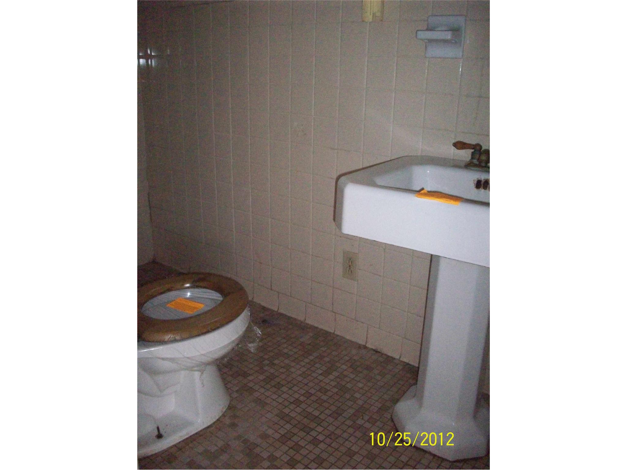 401 E 7th St, West Point, GA 31833 photo 8