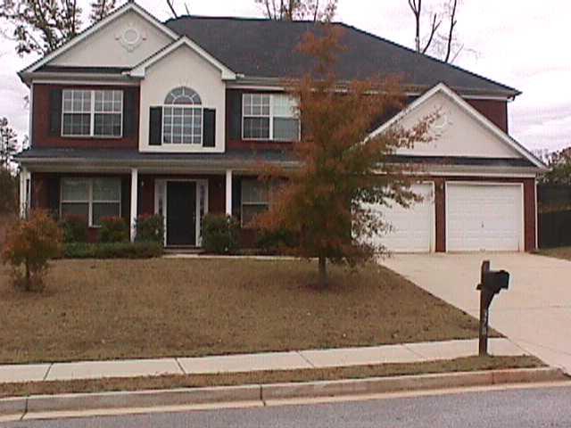 378 Thompson Ct, Hampton, GA 30228 photo 1