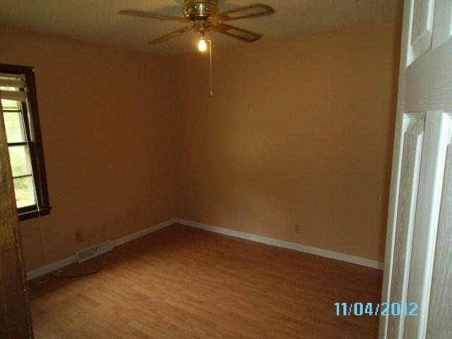 433 Scenic Dr, Toccoa, GA 30577 photo 9
