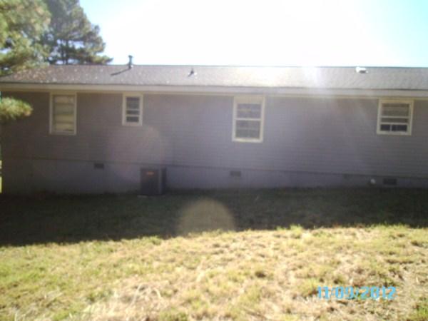 433 Scenic Dr, Toccoa, GA 30577 photo 2