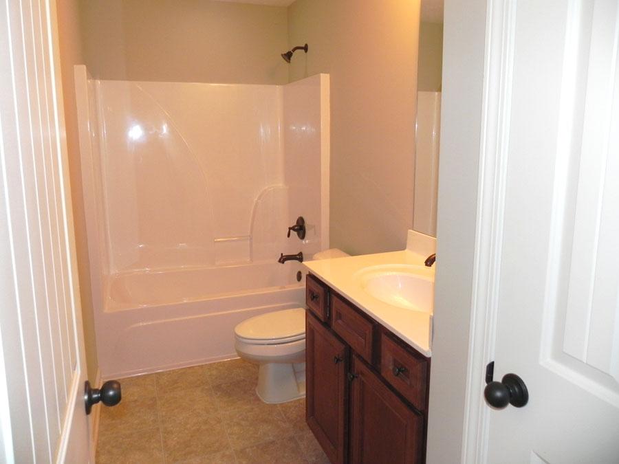 101 Creek Pointe Dr, Lagrange, GA 30240 photo 7