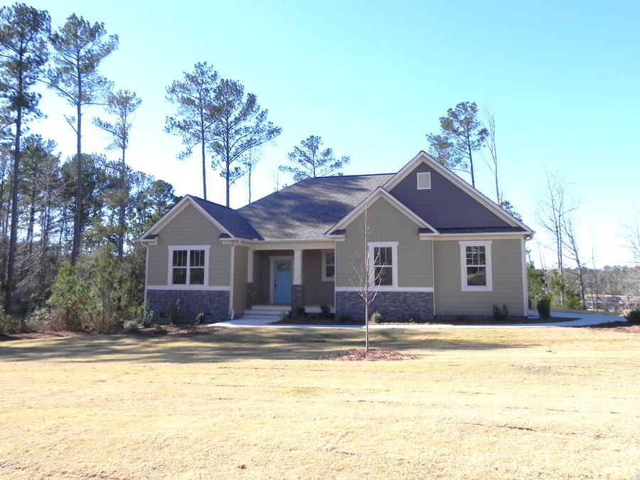 101 Creek Pointe Dr, Lagrange, GA 30240 photo 1