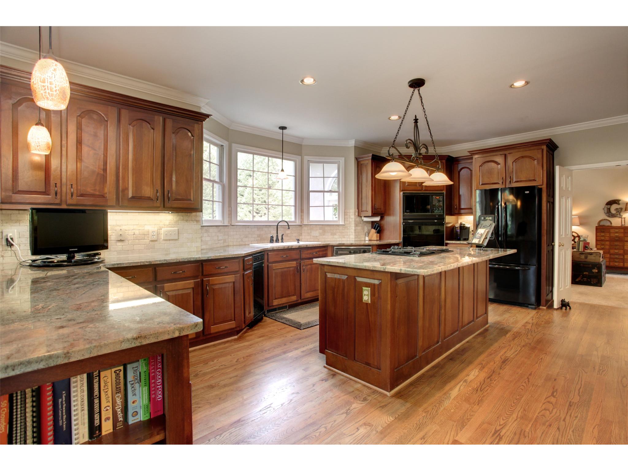 4299 Ridgegate Dr, Duluth, GA 30097 photo 7