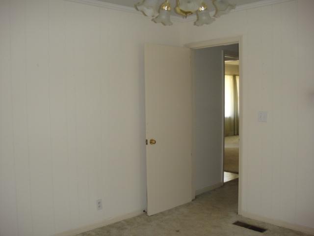 338 Hickory Cir, Toccoa, GA 30577 photo 8