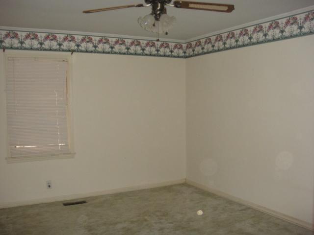 338 Hickory Cir, Toccoa, GA 30577 photo 5