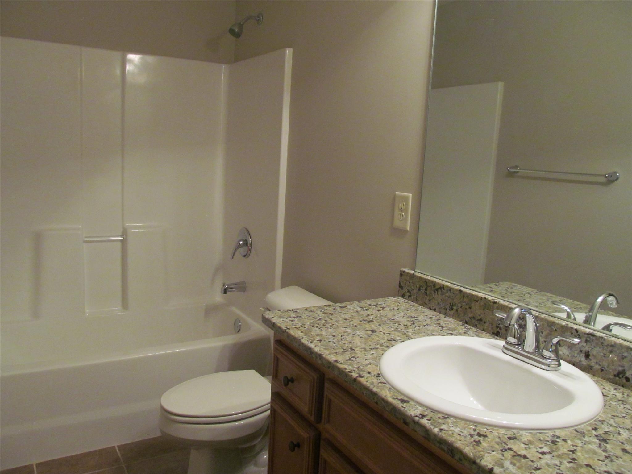 825 John Lovelace Rd, Lagrange, GA 30241 photo 10