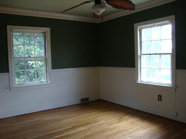 17 W Stephens St, Winder, GA 30680 photo 4