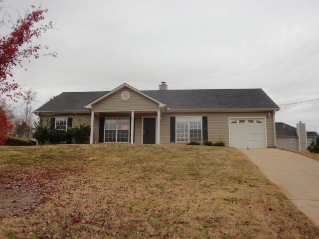 145 Fairclift Dr, Covington, GA 30016 photo 1