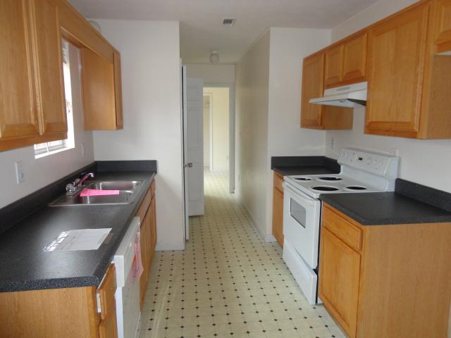 145 Fairclift Dr, Covington, GA 30016 photo 3