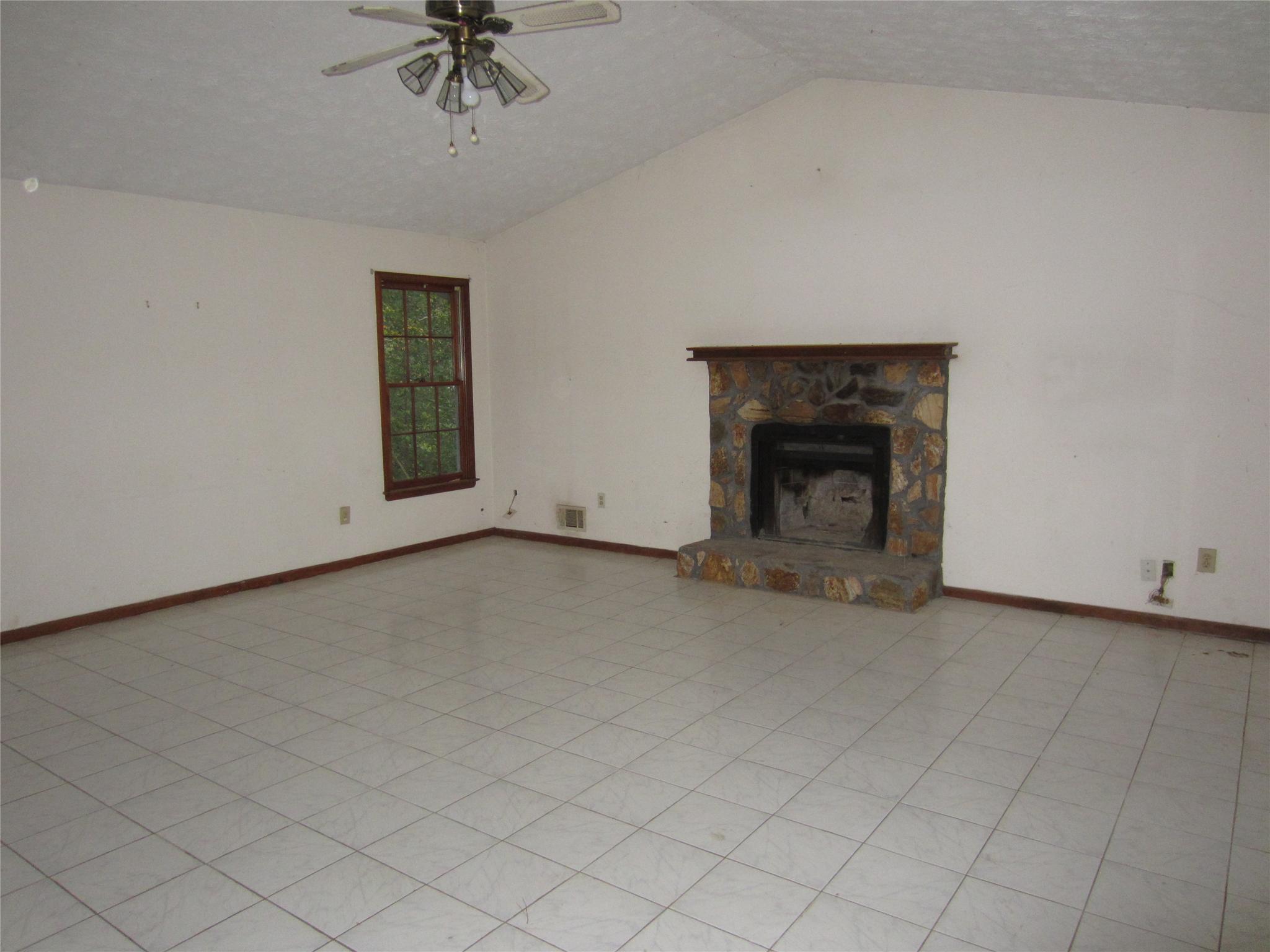 45 Arbour Run, Suwanee, GA 30024 photo 2