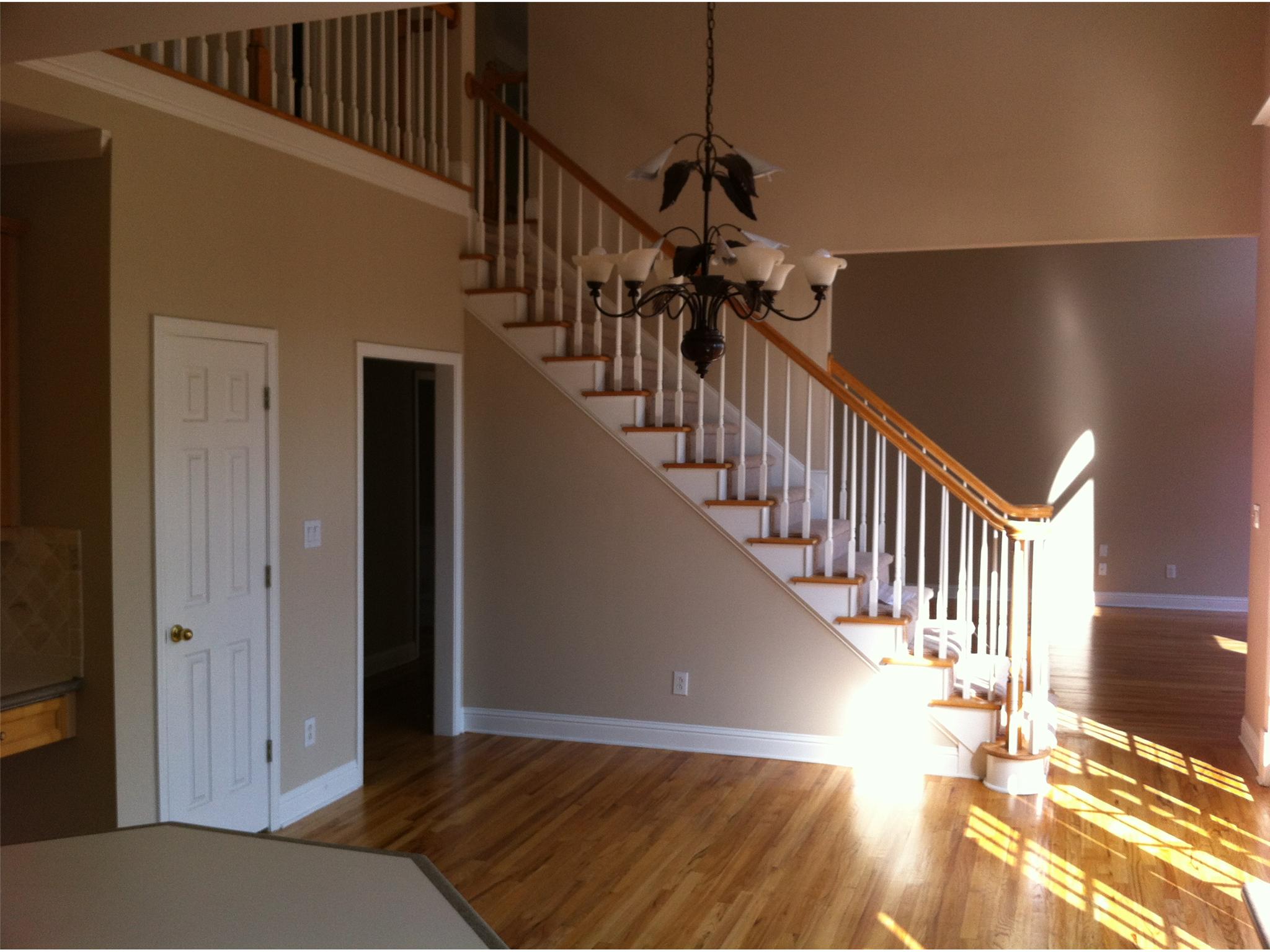 114 Riverview Dr, Suwanee, GA 30024 photo 5