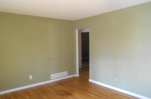 3552 Lakeview Dr, Rex, GA 30273 photo 5