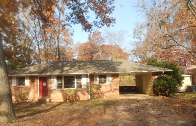 3552 Lakeview Dr, Rex, GA 30273 photo 1