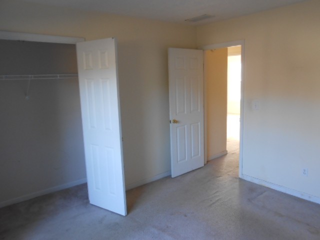 85 Heather Woods Ct, Covington, GA 30016 photo 11