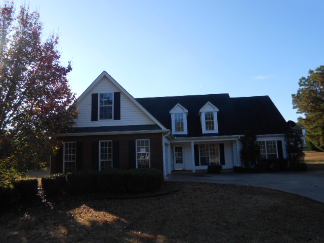 85 Heather Woods Ct, Covington, GA 30016 photo 2