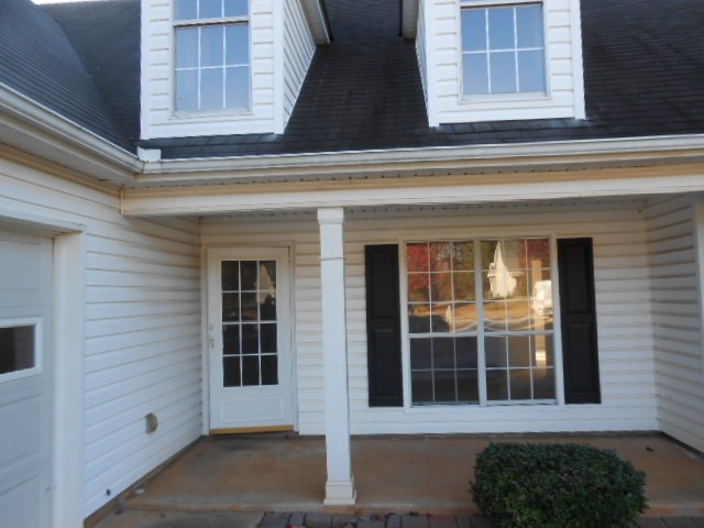 85 Heather Woods Ct, Covington, GA 30016 photo 3