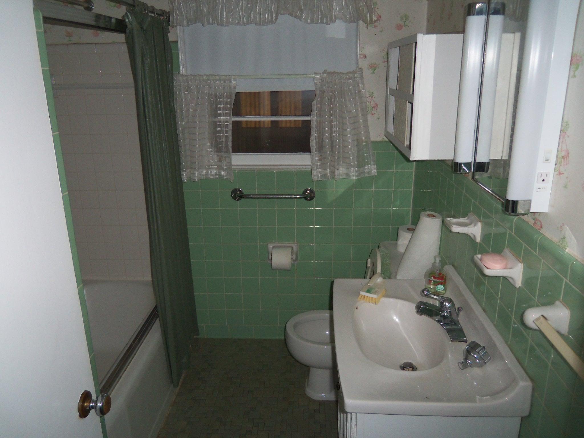 471 Poplar St, Toccoa, GA 30577 photo 8