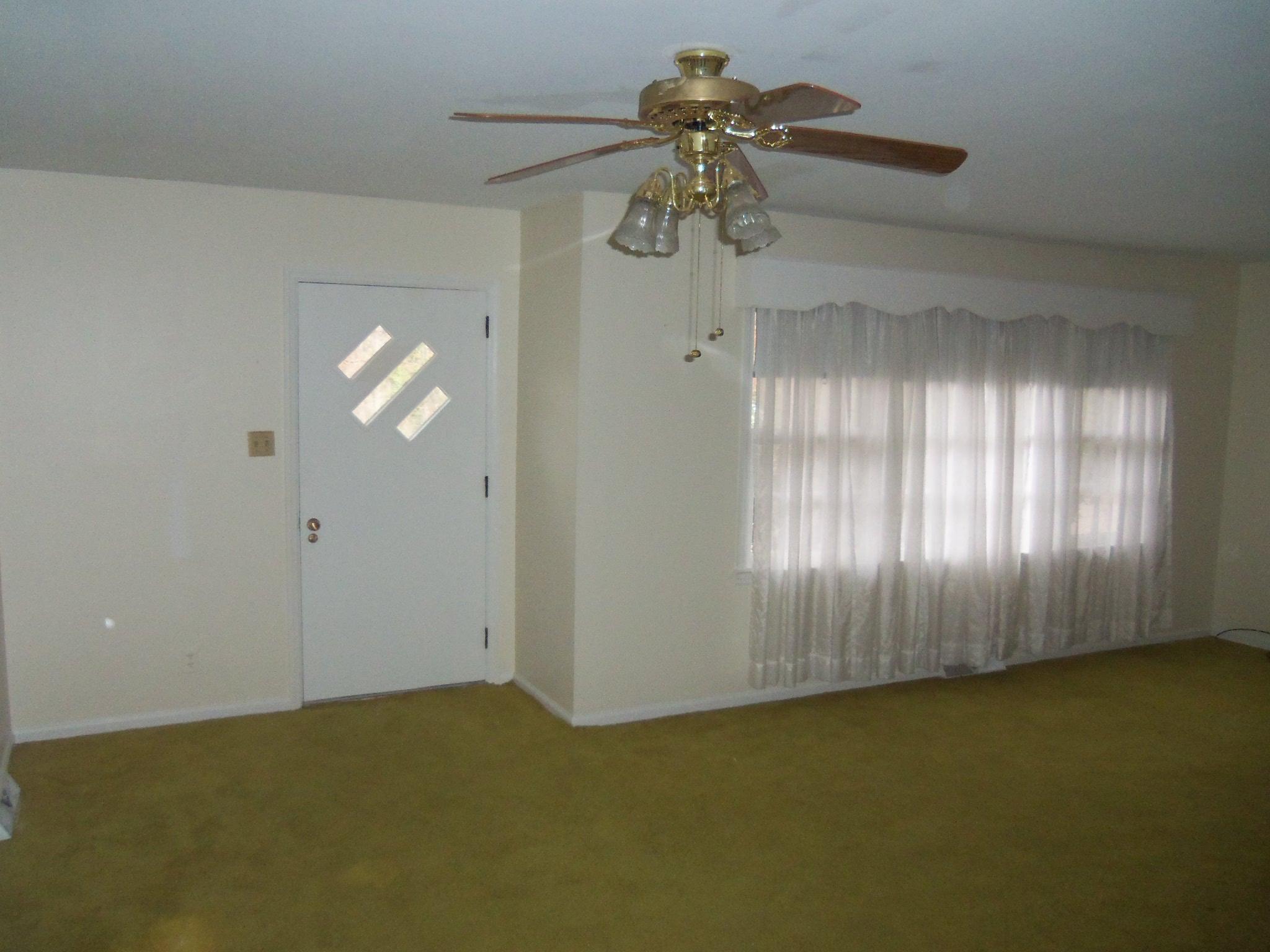 471 Poplar St, Toccoa, GA 30577 photo 6