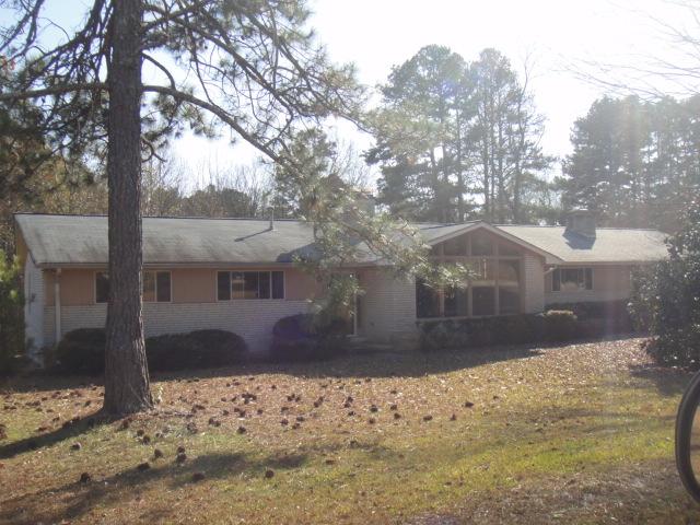 26 Thomas St, Toccoa, GA 30577 photo 1