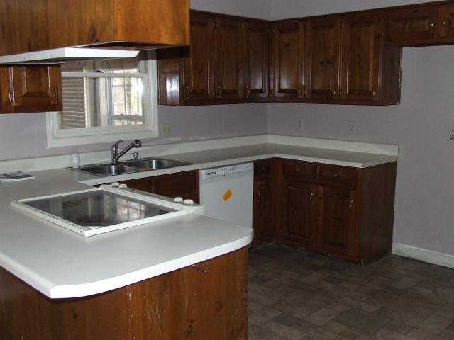 301 Brookfield Dr, Lagrange, GA 30241 photo 3