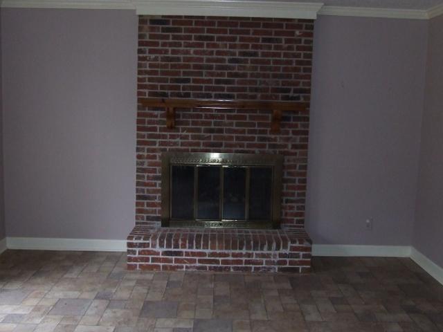301 Brookfield Dr, Lagrange, GA 30241 photo 5